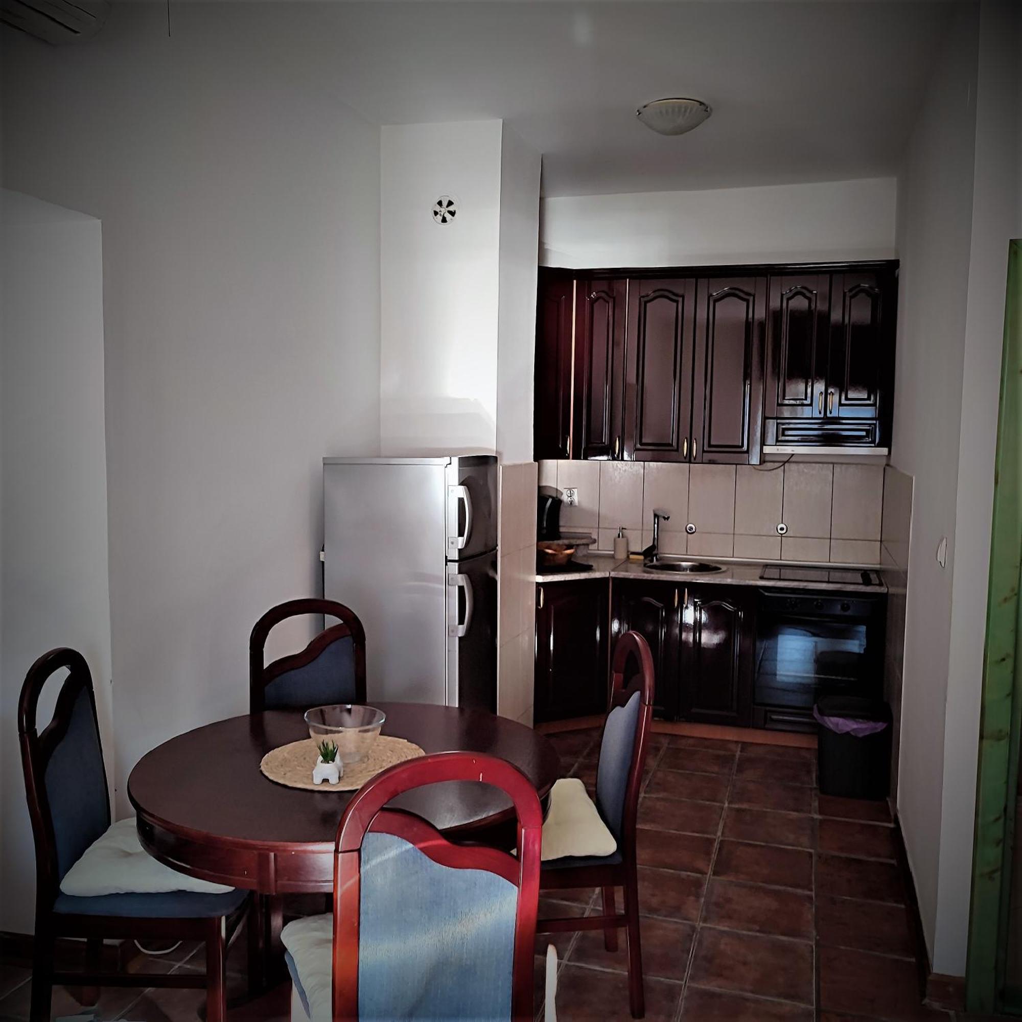 Villa Kamena Kotor Buitenkant foto