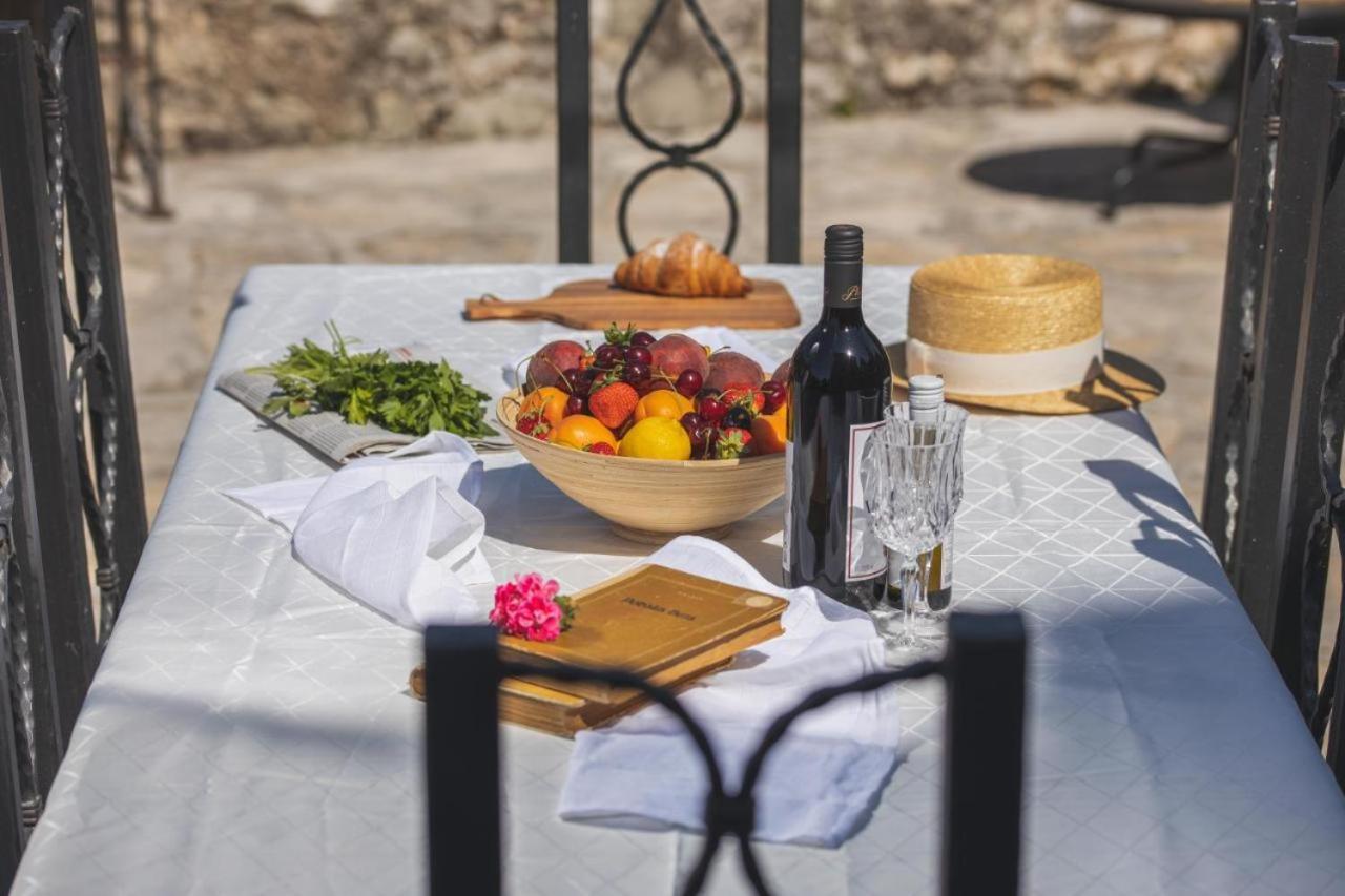 Villa Kamena Kotor Buitenkant foto