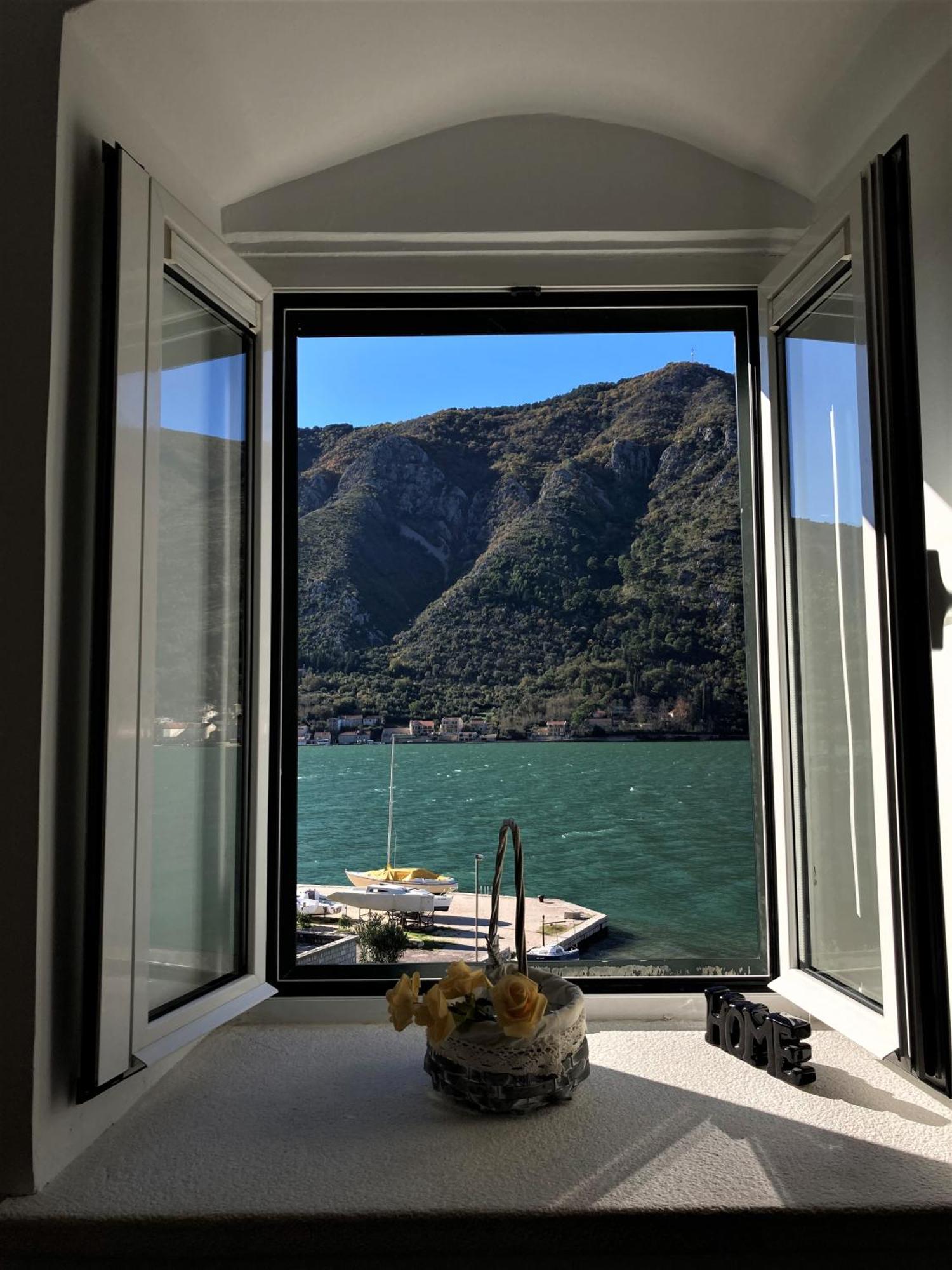 Villa Kamena Kotor Buitenkant foto