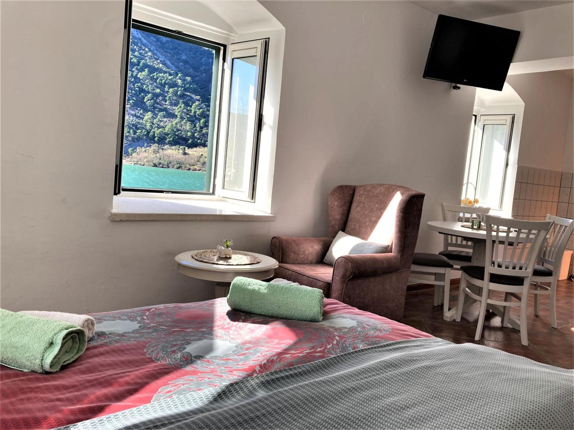 Villa Kamena Kotor Buitenkant foto